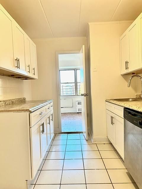 1st image of 35 N 3rd Ave #5N