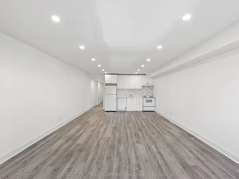 1305 Saint Clair Ave W #1-4 — Photo 7