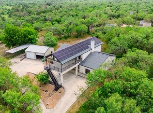1851 County Road 381, San Antonio, TX 78253