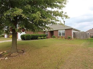 907 SW River Rock St, Bentonville, AR 72712