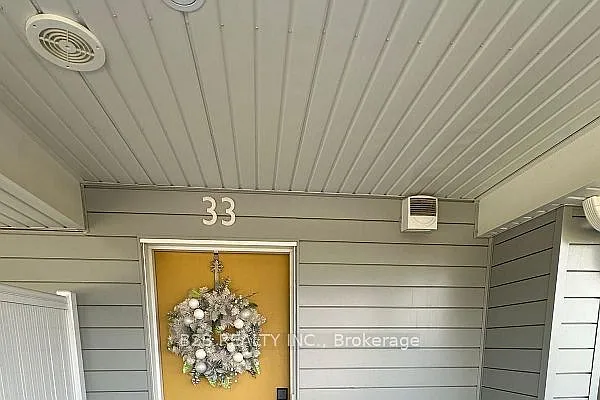 33 Valencia Ave — Photo 3