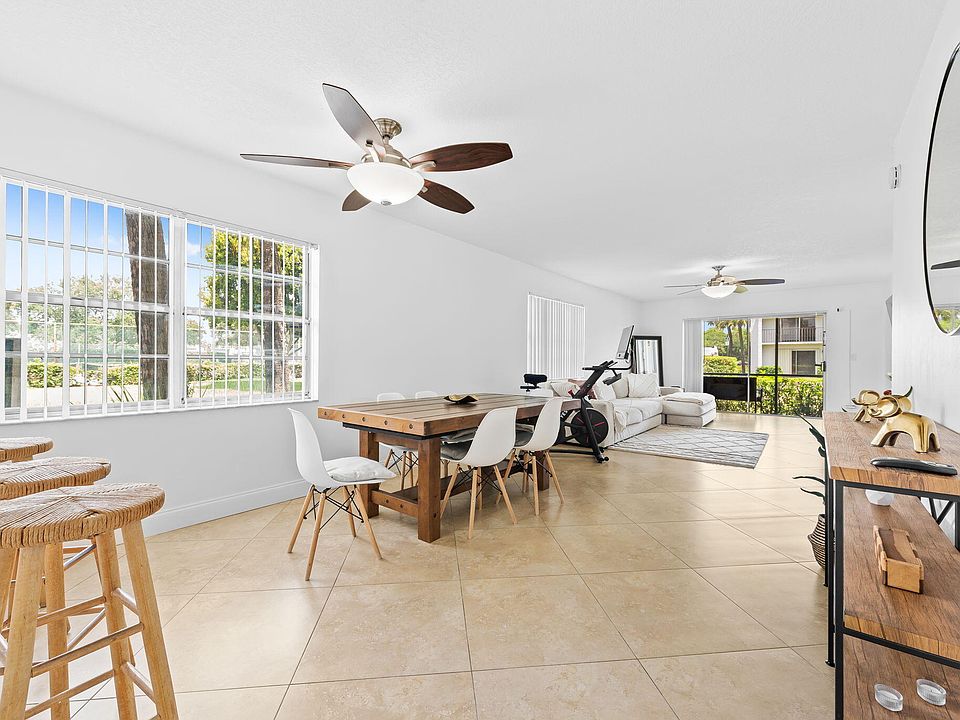 1st image of 2945 SW 22nd Avenue #1080