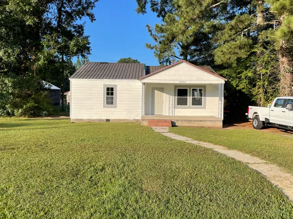 1553 Terrace Dr, Gadsden, AL 35903