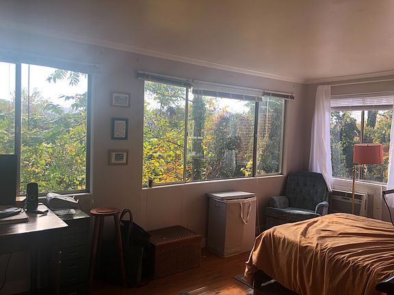 4th image of 518 Ridge St APT B