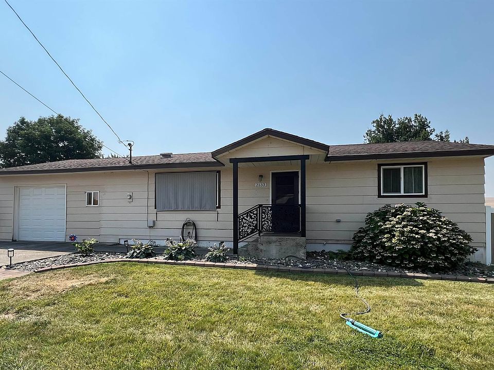 1st image of 2133 10th Ave