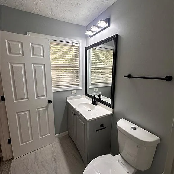 2025 Austin Park Cir — Photo 30