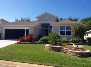 20614 Queen Alexandra Dr, Leesburg, FL 34748