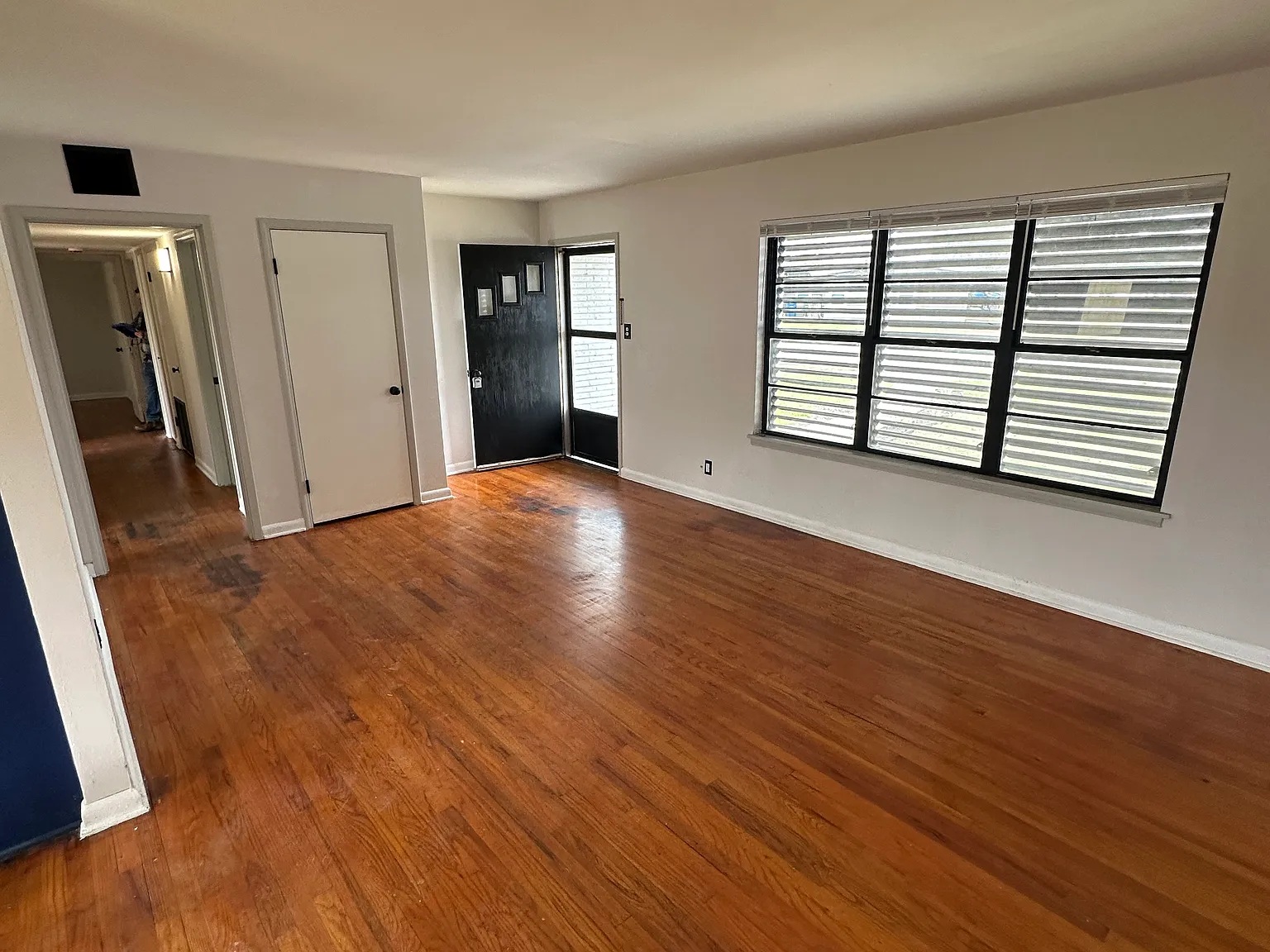 1002 Belmeade Dr — Photo 4