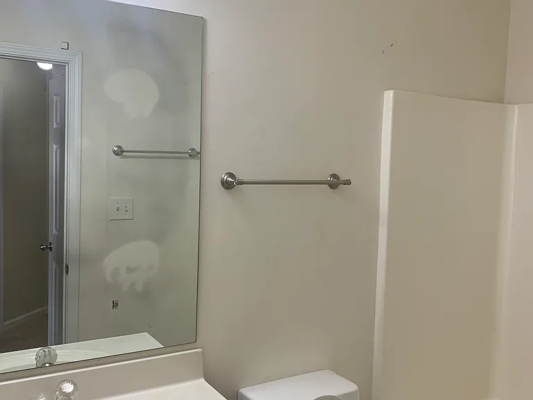 1932 Dilcrest Dr — Photo 17