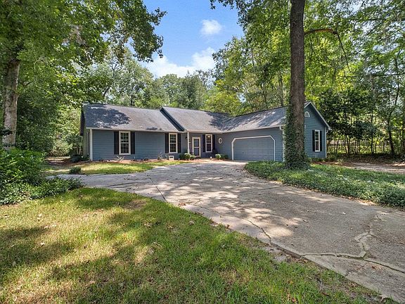 3rd image of 2416 Cadney Ct