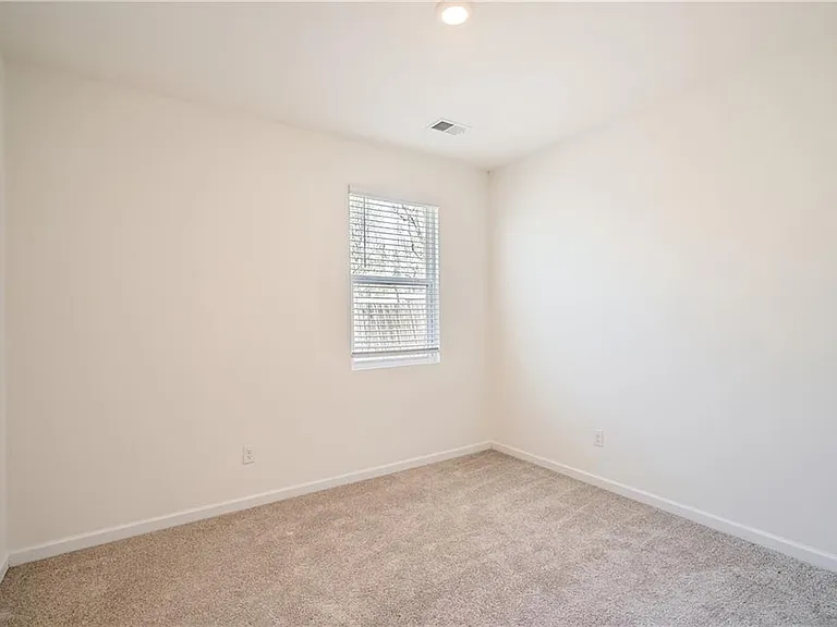 1936 Waycross Ln — Photo 13