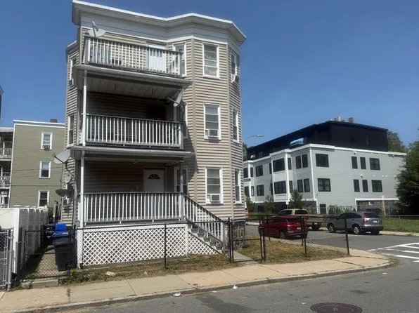 29 Torrey St, Dorchester, MA 02124