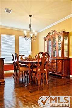 4th image of 5628 Hampshire Dr