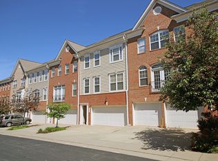 1018 Glenwood Station Ln, Charlottesville, VA 22901