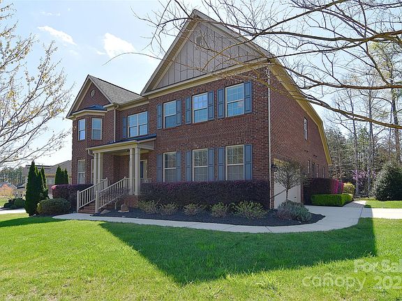 2nd image of 9137 Opal Crest Dr