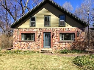 75 Center St, Montague, MA 01351