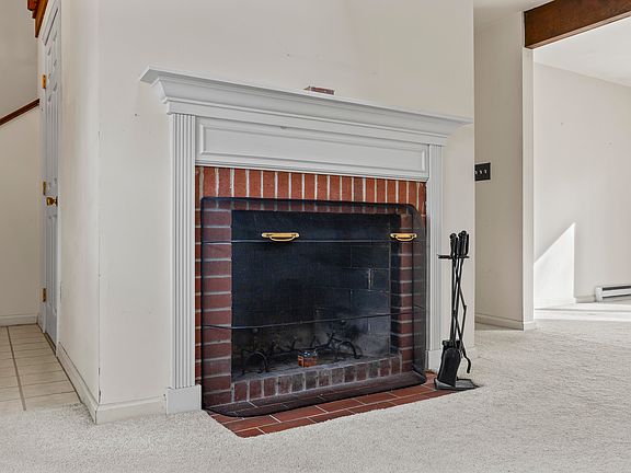 4th image of 27 Cluf Bay Road #27