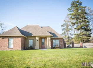 7611 Denham Dr, Denham Springs, LA 70726