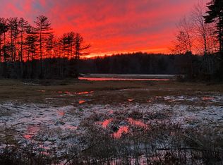 45 Butterfield Ln, Stratham, NH 03885