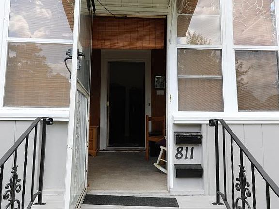 2nd image of 811 Edmund Ave