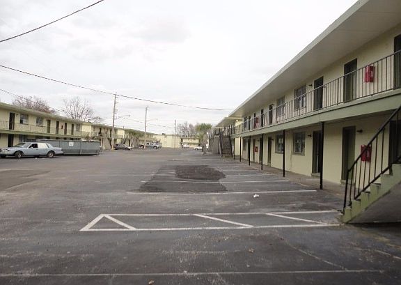 2nd image of 5141 Shenandoah Ave #0
