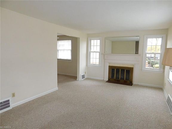 4th image of 7315 Craigmere Dr