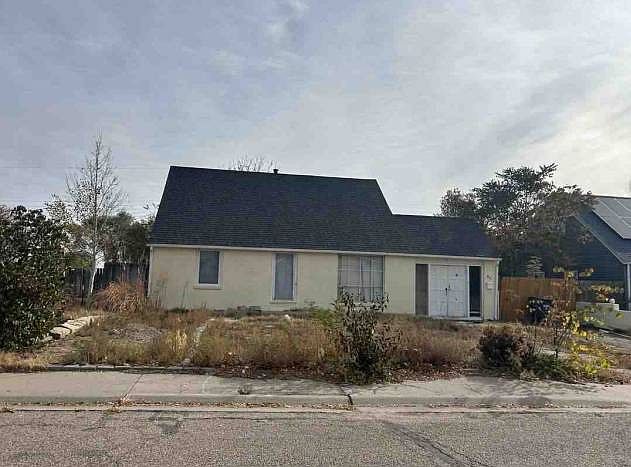 1st image of 96 Gamble Ln