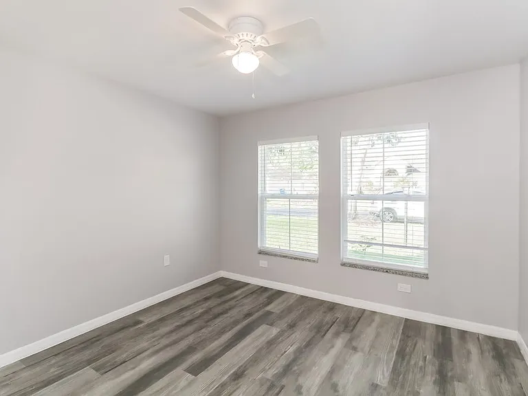 5468 Chestnut Ridge Rd — Photo 12