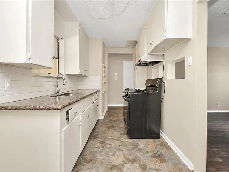 6610 Granite St — Photo 4