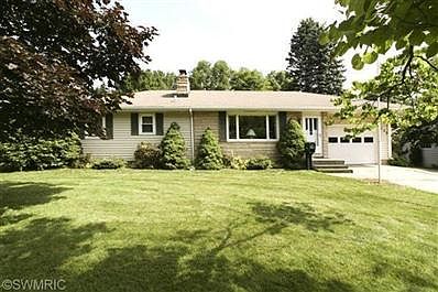 1st image of 127 Briarhill Dr