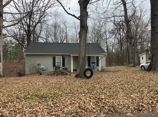 252 Dodge St, Stuarts Draft, VA 24477