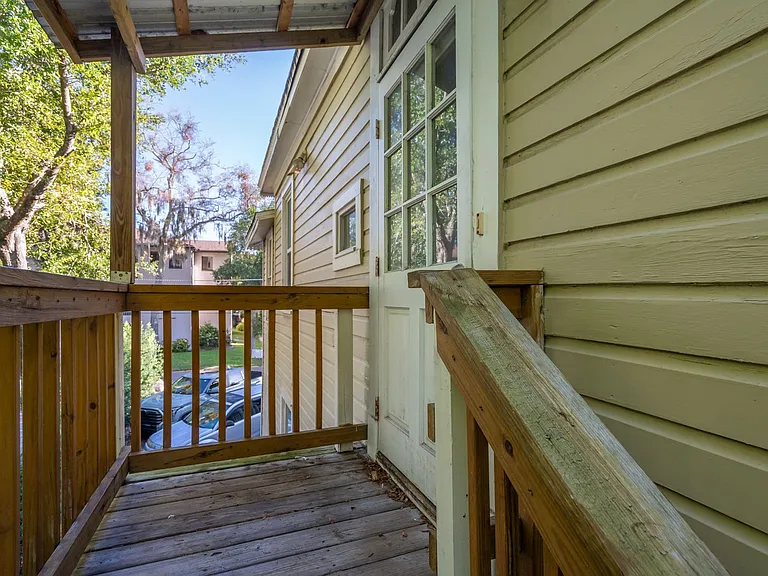 25 Desoto Pl — Photo 32