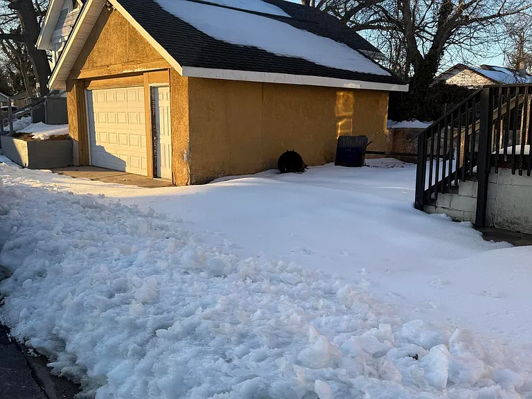 401 Ridge Ave — Photo 10