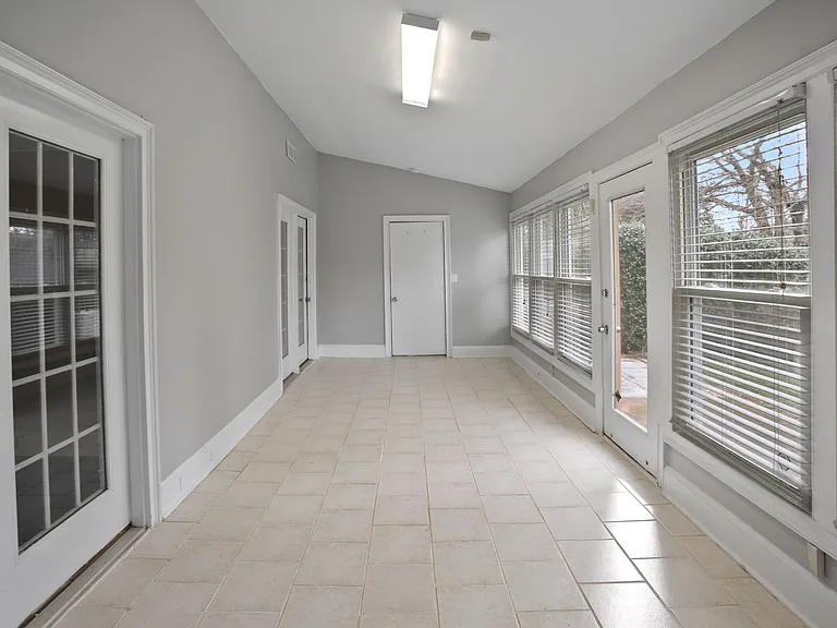 245 Towergate Pl — Photo 6