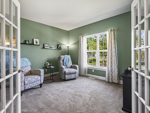5th image of W229N4328 Baker COURT
