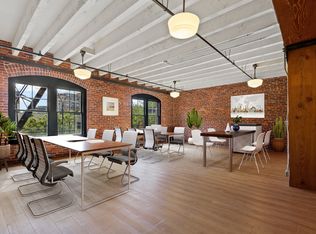 1306 NW Hoyt St SUITE 202, Portland, OR 97209