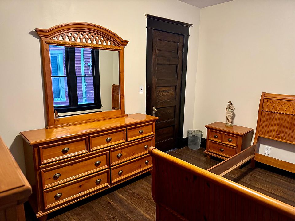 Bedroom #1