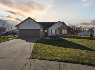 616 Meadow Stream Dr, South Bend, IN