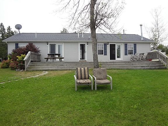 2nd image of 14428 Lakeside Dr