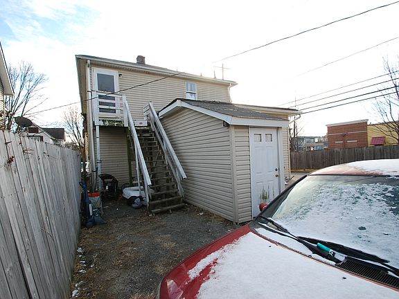 4th image of 516-520 Stewart Ave