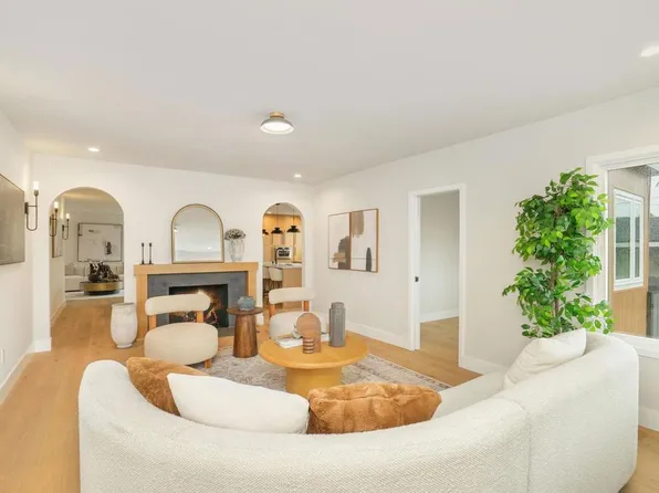 219 W Acacia Ave, El Segundo, CA 90245