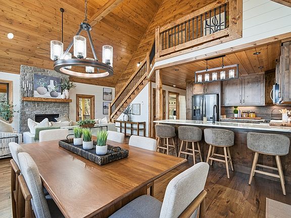 5th image of 345 Big Oak Ln