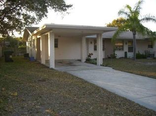 72 Huntington Dr, Largo, FL 33771