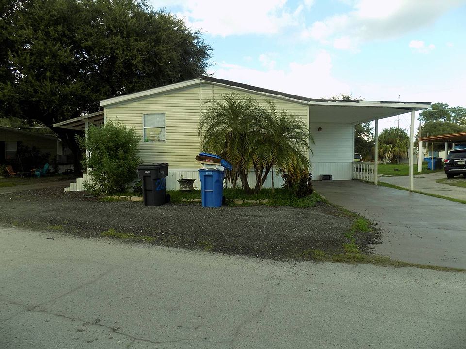 1st image of 225 Pasadena Dr