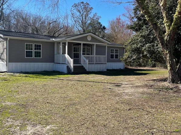 259 Gaines Cir, Cottageville, SC 29435