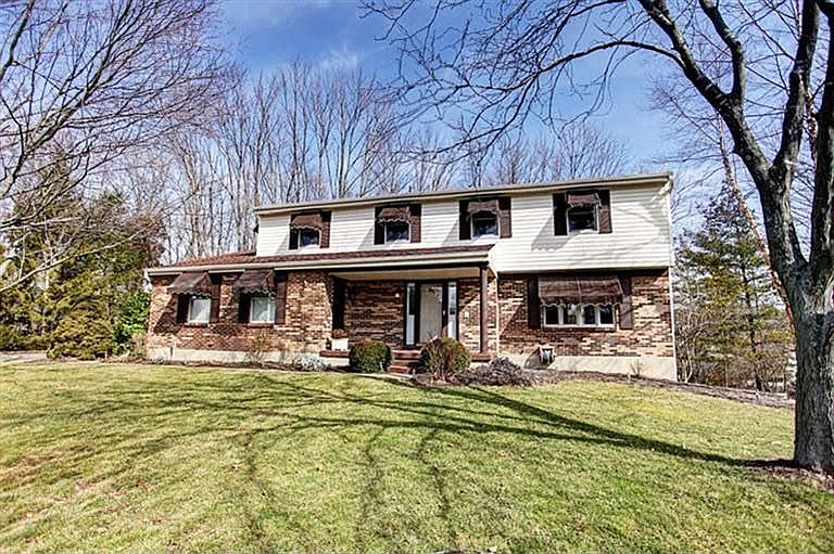 1st image of 4032 Locus Bend Dr