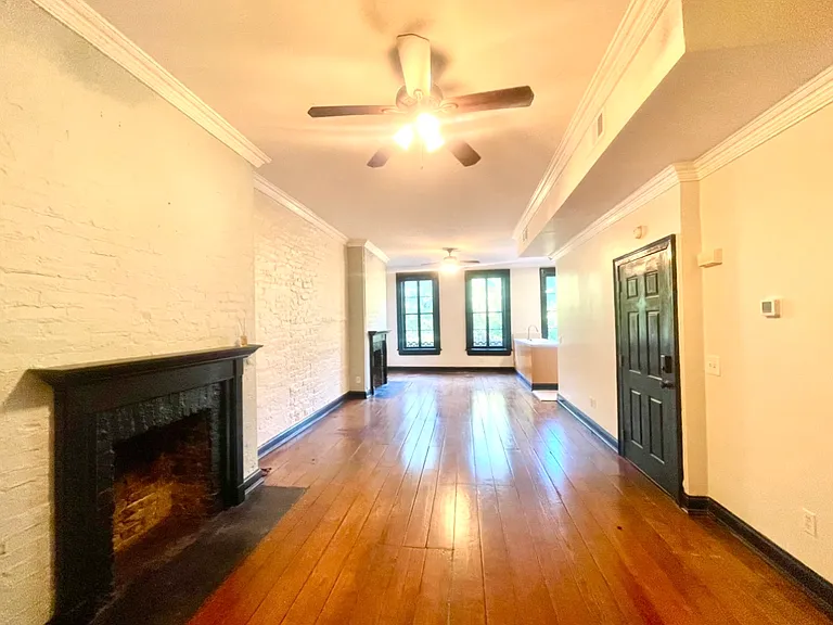 123 W Gordon St #3 — Photo 2