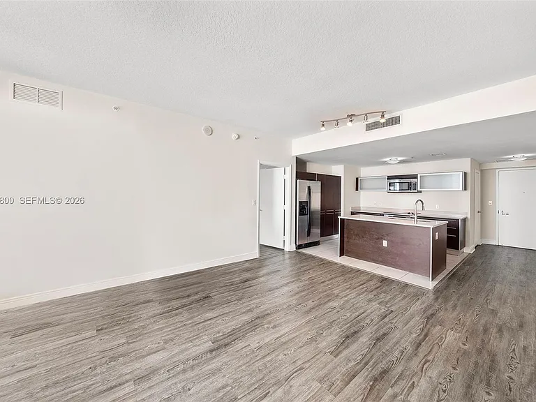 1900 N Bayshore Dr #4504 — Photo 10