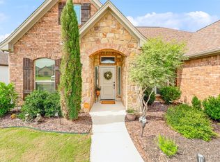 216 McKittrick Ln, Godley, TX 76044