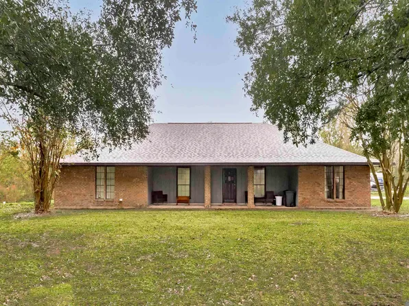 10051 N River Rd, Port Allen, LA 70767
